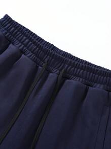 Manfinity EMRG Pantaloncini grigi, vestibilità morbida, da uomo Manfinity EMRG, con stampa grafica di fuoco e lettere, con vita con laccetto regolabile, pantaloncini casual da uomo