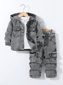 SHEIN Conjunto de 2 piezas de niños pequeños con top con capucha informal y pantalones vaqueros rectos de cargo