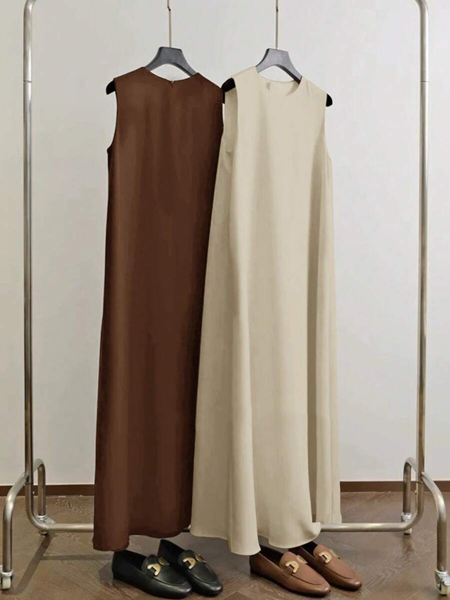 Al Najma Women's Solid Color Long Casual Arabian Dress With Buttons - Multicolor - View 1