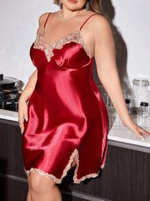 Plus Size Lace Patchwork Side Slit Faux Silk Slip Nightgown - Red - View 4