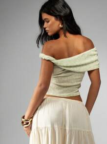 MISSGUIDED Twist Front Off-Shoulder Knit Top Bardot Style Crop Length Summer Casual Evening Party Date Night Sweetheart Neckline Ribbed Texture - Mint Green - View 2
