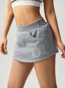 VARSITIE 不对称下摆印花迷你裙，中腰 - 灰色 - 查看 7