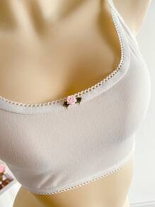 Lunelith SHEIN Lunessa White Rose Floral Lace Trim Fitted Cropped Camisole, Ultra-Soft Comfy Minimalist Elegant Sweet Casual Homewear Daily Versatile Design For Women, Spring & Summer