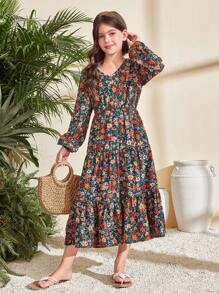 SHEIN Vestido elegante de manga larga con escote en V, cintura ajustada y estampado floral pequeño para niña preadolescente. Vestido de largo midi, color verde, estilo campestre, estilo casual de vacaciones. Conjunto a juego para mamá e hija.