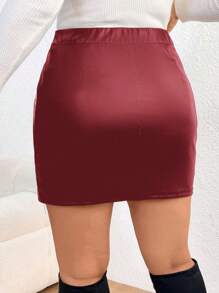 SHEIN Tall CURVE 加大码纯色皮革开衩下摆紧身半身裙，适合春秋季节日常穿着 - 酒紅色 - 查看 2