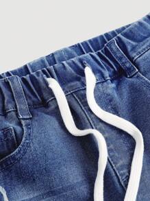 SHEIN Tween Girls Spring Summer Blue Washed Denim Elastic Waist Cinched Waist Ripped Snug Fit Denim Jeans Shorts With Raw Hem,Girls Summer Beach Boho Vacation Holiday Casual Short Outfits,Rave Concert Festival Outfits - Light Wash - View 3