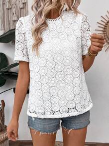 Breezaya Women's Summer Water-Soluble Embroidered Round Neck Short-Sleeved Shirt (Random Pattern Cutting)