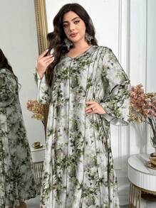 Al Najma 大码女式花卉印花 V 领喇叭袖连衣裙，适合度假，阿拉伯风格朴素优雅的长款卡夫坦 Jalabiya 连衣裙 - 彩色 - 查看 5