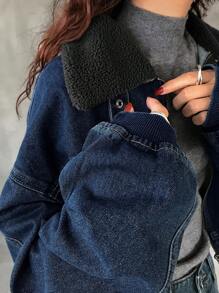 FRIFUL 女式蓝色宽松下摆短款牛仔夹克，配毛领 - 藍色 - 查看 5
