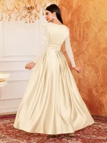 Modelyn Dames Geborduurde Mesh Bescheiden Lange Mouw Geplooide Jurk Met Applicatie Decoratie Lange Avondjurken