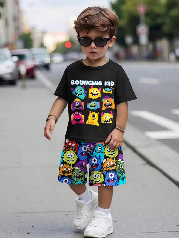 SHEIN Young Boy Casual Cartoon Graphic Print Loose Round Neck Short Sleeve Shorts 2pcs Set, Suitable For Summer