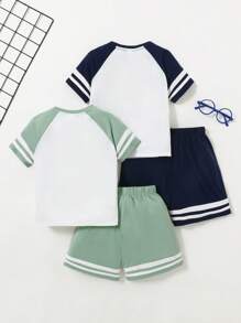 Set da 4 pezzi per ragazzi composto da t-shirt con maniche a spalla e stampa carina, shorts lavorati a maglia, completo di due tonalità, ideale per abbigliamento per bambini, adatto per scuola, feste, cerimonie, eventi, viaggi, attività sportive, primavera ed estate