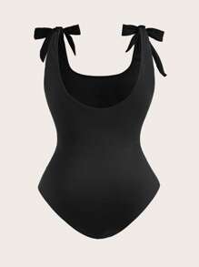 SHEIN Jednoczęściowy kostium kąpielowy w dużym rozmiarze w jednolitym kolorze z sarongiem z szyfonu z nadrukiem ombre i spódnicą