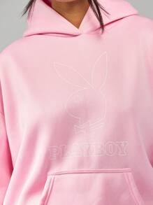 Missguided x Playboy 带有标志性兔子徽标刺绣的奢华超大连帽衫，休闲街头时尚单品，舒适的冬季必备单品 - 粉色 - 查看 4