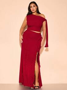 SHEIN BAE 加大女装夏早春纯红色性感简约优雅吊带荷叶边吊带紧身修身女士荷叶边飘带不对称下摆简约女士套装，情人节套装，派对套装，浪漫约会套装，婚礼伴娘服套装，舞会套装，日常通勤套装，红色套装，生日礼服套装，不对称领口露肩套装 - 紅色 - 查看 3