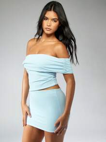 MISSGUIDED Elegancki top z odkrytymi ramionami i mini spódniczką w komplecie Dwuczęściowy strój na imprezę, klub wieczorowy, dopasowany komplet