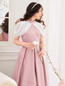 SHEIN Vestido casual de A-Line para adolescentes com cintura ajustada, mangas flutter e gola de cetim com blocos de cores. - Rosa Bebê - Visão 3