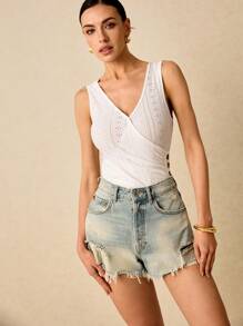 Poéselle 夏季假期婚礼女士 V 领提花纹理褶皱紧身衣，白色必备，夏季服装，婚礼季节必备，Cottagecore - 白色 - 查看 2