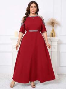 SHEIN Clasi Vestido de talla grande con mangas de mariposa, mangas con destellos, cintura calada y vuelo