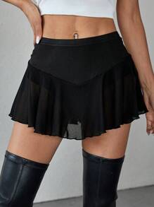 SHEIN PETITE Shorts mini plisados de unicolor para mujer, estilo minimalista adecuado para el verano - Negro - Ver 7