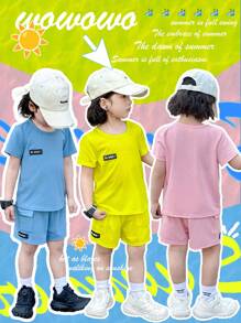 SHEIN 6 件套年轻男孩舒适休闲百搭日常穿着简约设计运动风宽松圆领短袖 T 恤和口袋短裤针织服装，适合春夏季、日常穿着、运动、外出、学校、派对、节日、拍照、返校