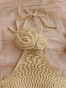 Soleia 2pcs/Set Hand-Crafted 3D Flower Halter Backless Crop Top And Super Short Shorts Knit Sweater, Vacation Sexy - Khaki - View 3