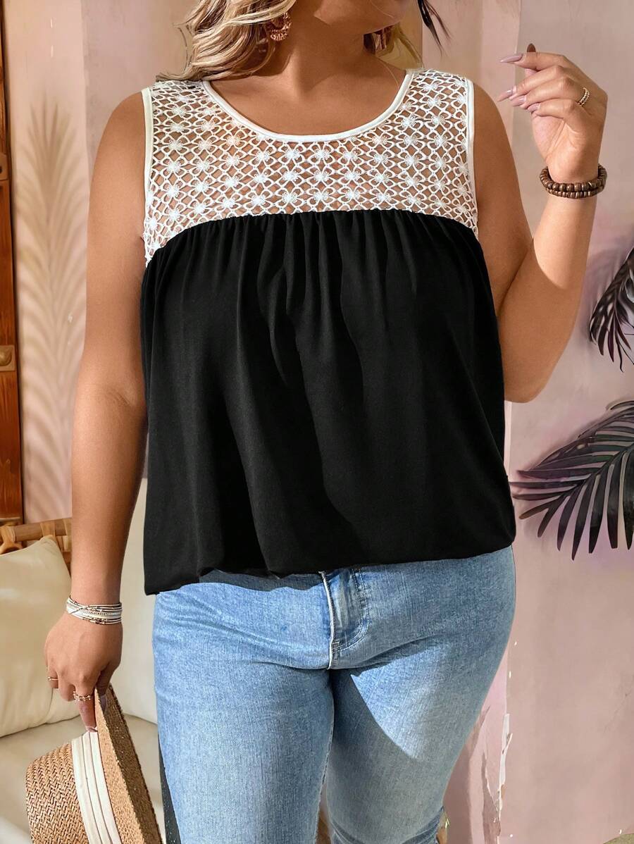 SHEIN LUNE Camiseta de mujer de cuello redondo con encaje de contraste - Negro - Ver 1