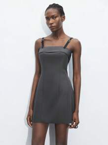 Maija Sangle d'épaule métallique gris pour femme avec boucle décorative, accessoire de mode réglable pour le port urbain, les bureaux au printemps/été