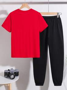 SHEIN 3pcs/Set Tween Boy Loose Fit Casual Short Sleeve T-Shirt With Expression Print And Drawstring Pants, Backpack Outfits - Red - View 2