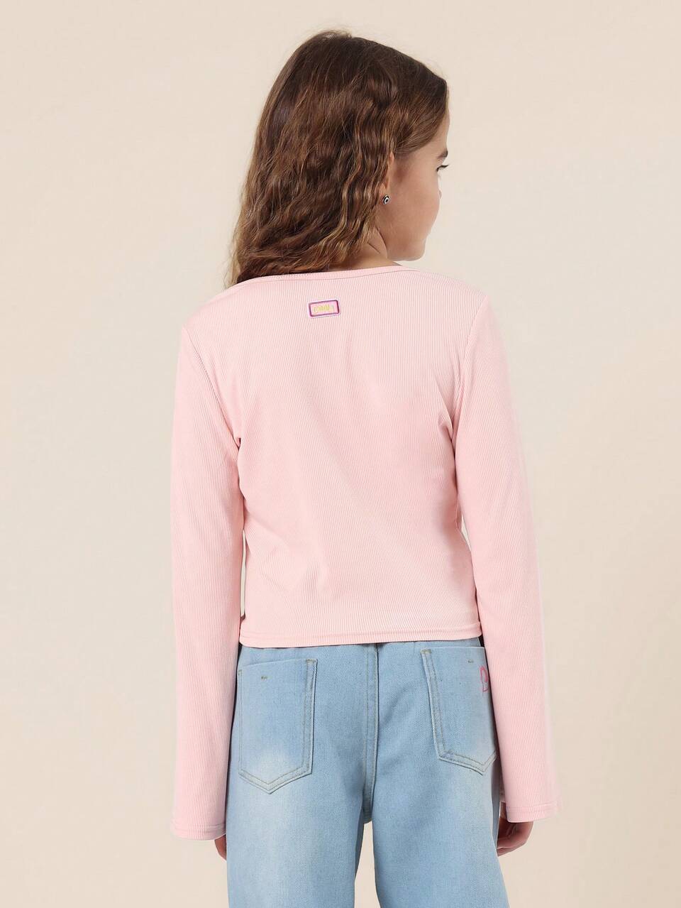 T-shirt corta a maniche lunghe con scollo quadrato a coste