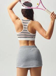 VARSITIE 不对称下摆印花迷你裙，中腰 - 灰色 - 查看 2