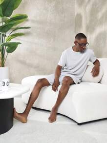 SUMWON Conjunto de ropa de estar en casa de dos piezas con costillas, ajuste relajado, camiseta de manga corta y shorts con cintura elástica, ropa de verano para usar cómodamente en actividades ligeras