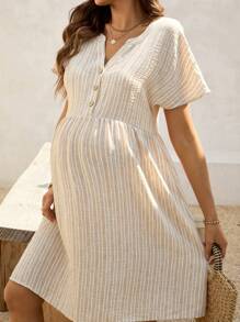 SHEIN Maternity Solid Color Short Sleeve Simple And Stylish Summer Dress
