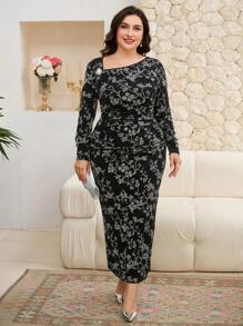 Modelyn Plus Size Simple Long Sleeve Dress, Fashionable Design For Summer