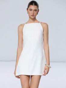 SHEIN Privé Minimalist Slim Strap Cold Shoulder Straight Fitted Short Spaghetti Strap Dress With Wide Belt, Commuter Style - White - View 4