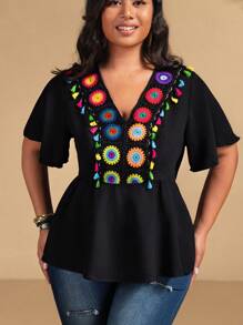 SHEIN Clasi 大码女式优雅度假钩针流苏下摆短袖衬衫，夏季 - 黑色 - 查看 5