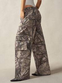Bohemela Boho Women's Low-Waisted Relaxed Fit Washed Tree Branch Printed Cargo Pants - Grey - View 4