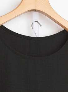 EMERY ROSE 2pcs/Set Women Plus Size Solid Color Round Neck Cap Sleeve Button Decor Top And Pants Set - Black - View 4