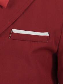 SHEIN Conjunto de 2 piezas para niños pequeños: 1 pieza blazer de ajuste holgado de unicolor con bolsillo y botones de contraste, 1 pieza pantalón de ajuste relajado de cintura elástica de unicolor. Este conjunto de traje de manga larga de unicolor en estilo empresarial muestra un diseño elegante, minimalista y generoso, adecuado para fiestas de cumpleaños, eventos nocturnos, bodas, bautizos, vuelta al colegio y festivales.