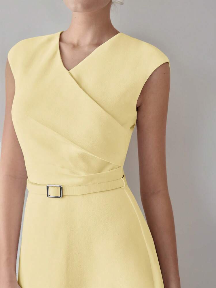 FOLD PLEATED BELTED DRESS