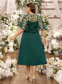 SHEIN Clasi Plus Size Women Valentine's Day Green Mesh Jacquard Camisole Dress Two-Piece Set, Elegant Summer Outfits For Women, Suitable For St. Patrick's Day, Rave, Festival, Spring Break, Boho - Dark Green - View 2