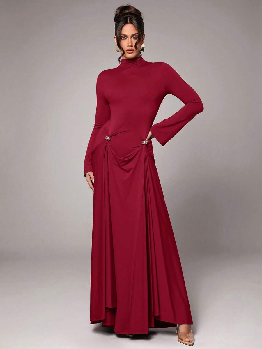 SHEIN BAE Spring Summer Solid Color Long Sleeve Minimalist Sexy Elegant Metal Decoration Dress, Suitable For Cocktail Parties, Romantic Dates, Autumn/Winter Base Layer Dress, Gatherings, Parties, Bridesmaid Dresses, Night Outings, Halloween Dresses, Christmas Dresses - Burgundy - View 1