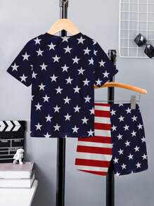 SHEIN Coolqubz 2 件套男童美国国旗星条纹印花圆领短袖 T 恤和短裤 - 彩色 - 查看 2