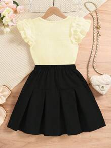 SHEIN Girls Textured Top With Ruffle Sleeve And Pleated A-Line Skirt 2pcs Set - Apricot - View 2