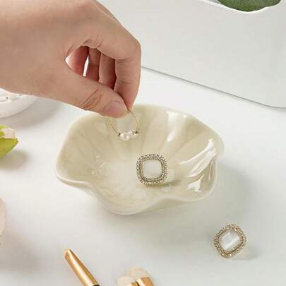 1pc Elegant Ceramic Lotus Leaf Jewelry Organizer Tray For Earrings, Rings, Keys And Small Accessories, Perfect Birthday Or New Year Gift, Desk Storage Valentine Day