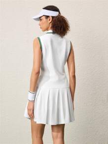 CourtClass Damen ärmelloses Kontrastbindung Plissee-Saum Sport-Kleid, Athletik-Kleid