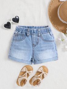 SHEIN Young Girl Y2K Blue Casual Basic Denim Shorts,Kid Girls Spring And Summer Casual Vacation Country Boho Wear, Beach Outfits For Kid Girls,Western Street Wear For Girl - Light Wash - View 1