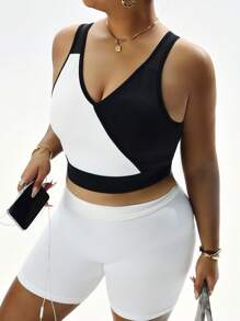 SHEIN Sport Studio Sujetador deportivo en talla grande con bloques de color, espalda descubierta y recortes