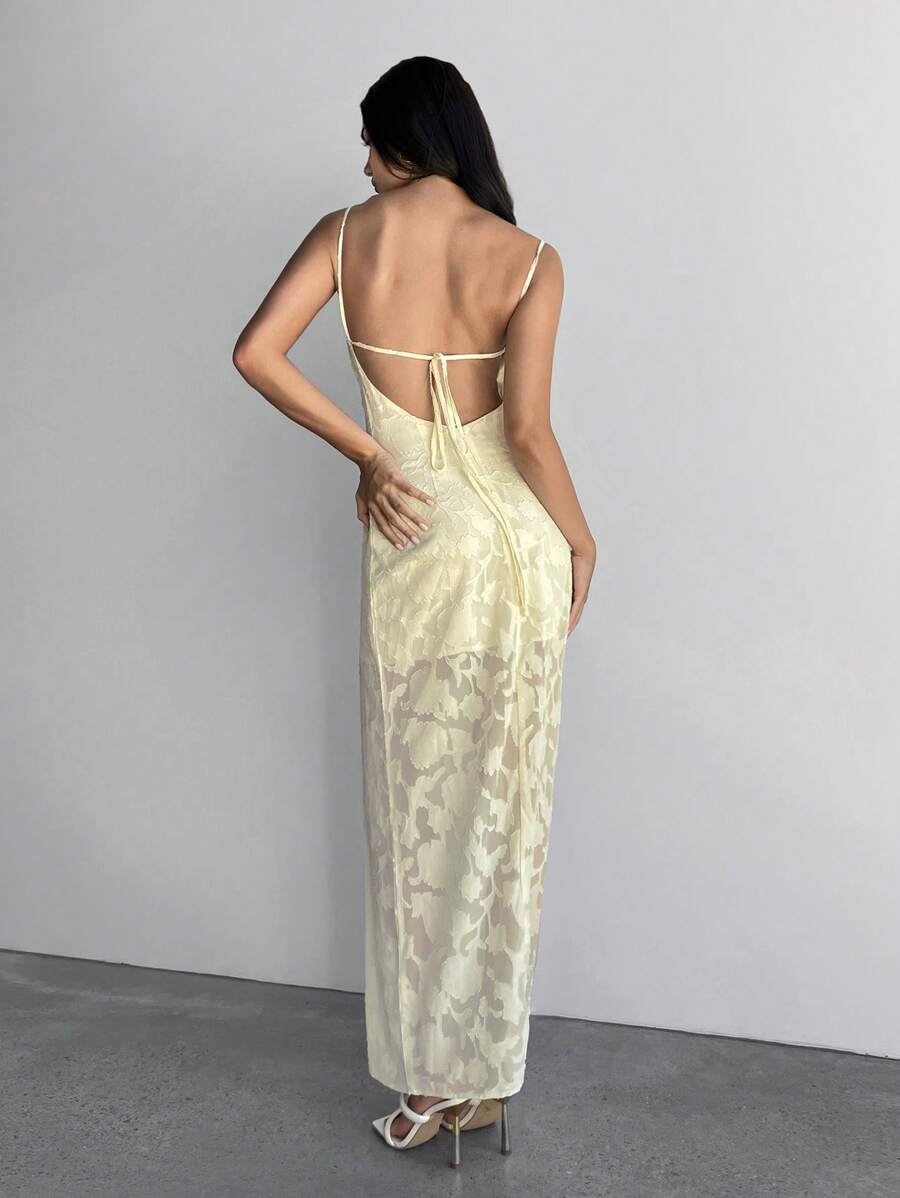 Aloruh Robe longue dos nu à fleurs en dentelle avec col drapé, jaune clair, pour femme. Convient pour les mariages, les vacances et les sorties. Style printemps et été. - Jaune citron - Voir 1