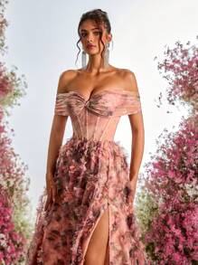 Glamrae Vestido largo de noche elegante, multicolor y romántico con estampado floral de tul, hombros descubiertos, abertura lateral alta y silueta de línea A para eventos formales, fiestas y bodas